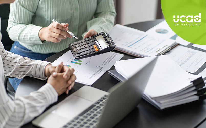 Diferencia entre un Contador y un Administrador